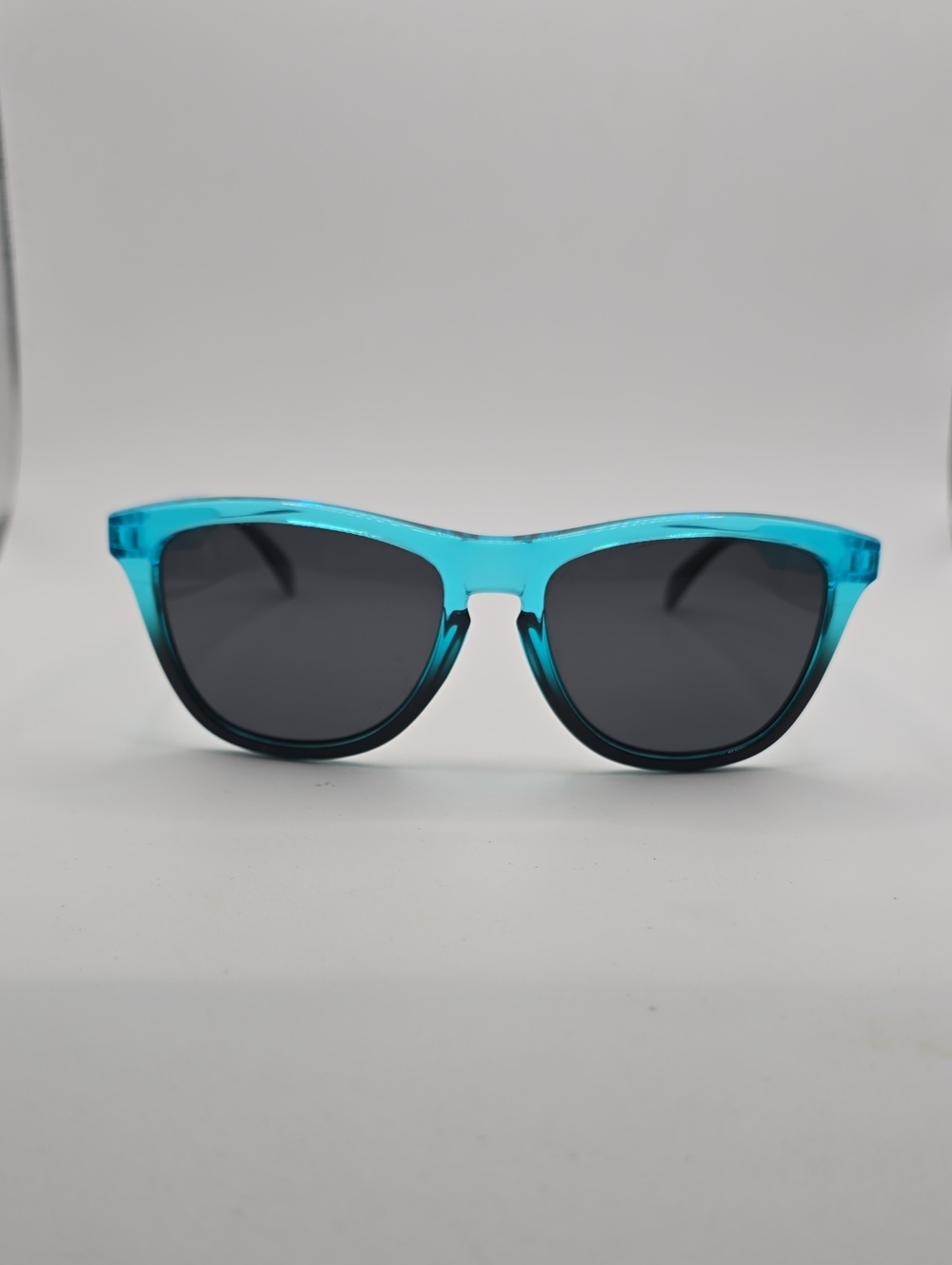 Blenders Surfliner Teal Sunglasses